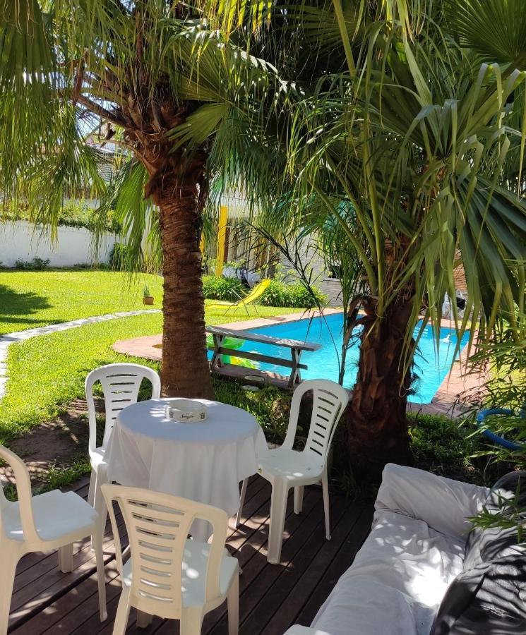 Olivos, Posada Y Habitaciones Буенос Айрес Екстериор снимка